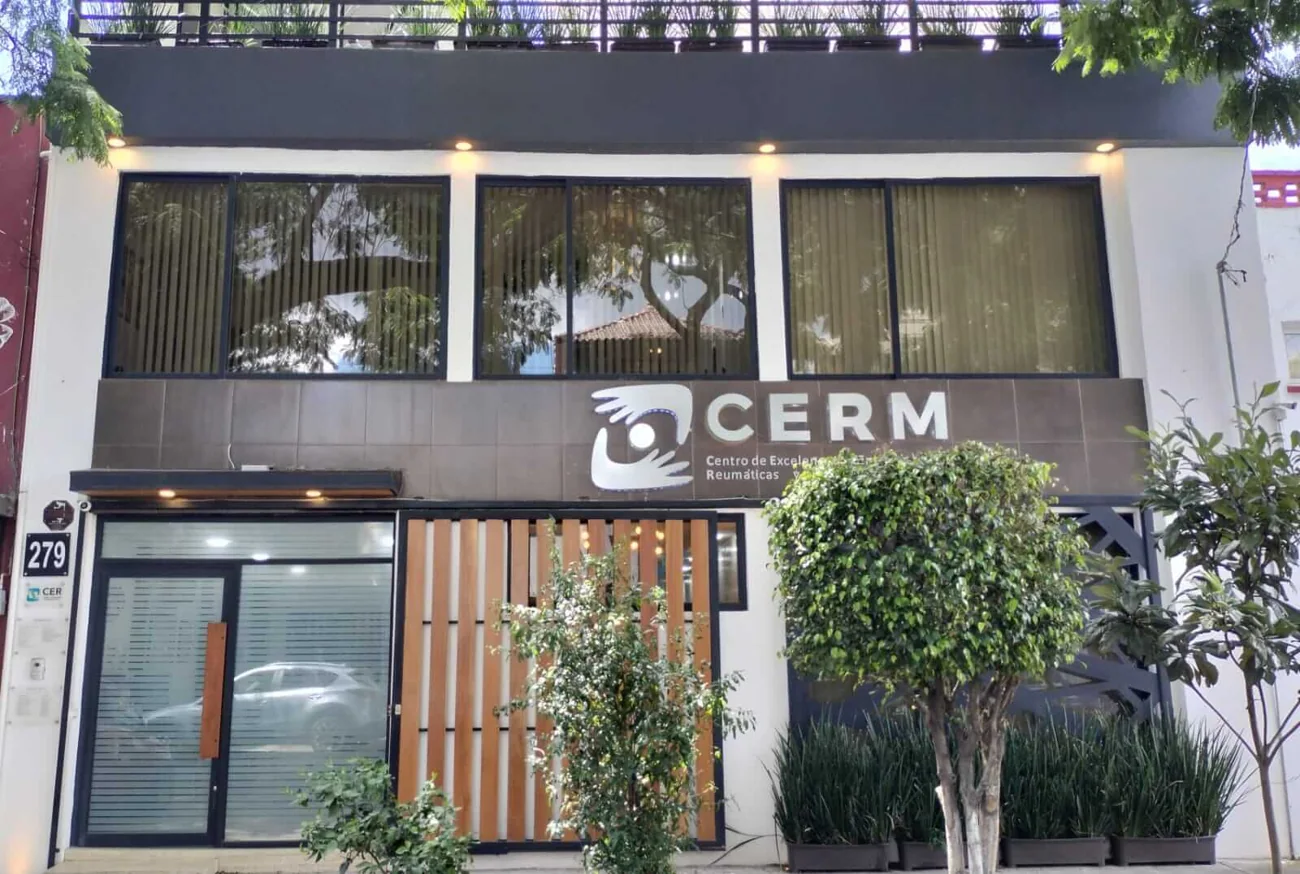 Fachada CERM
